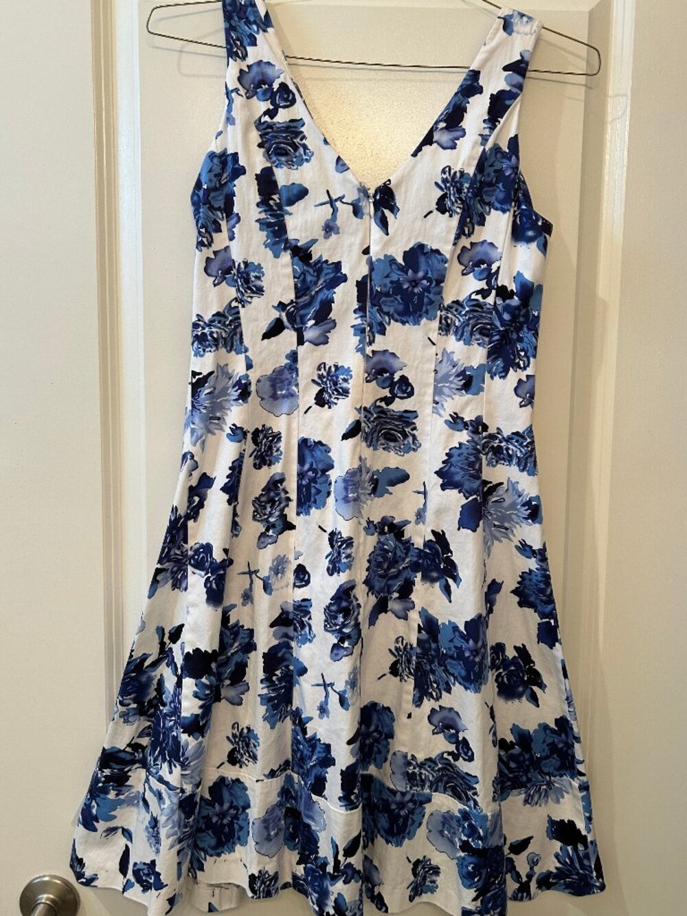 Chaps Women's Blue & White Floral Sleeveless Fit & Flare Dress Size 8